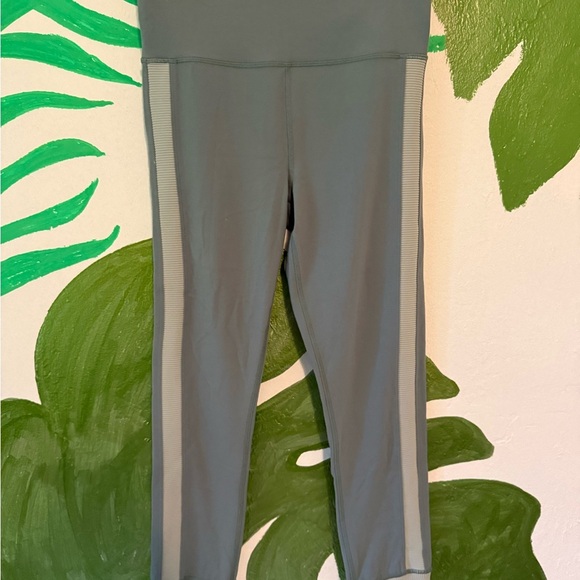 Athleta Pants - Athleta Elation Trim 7-8 High-Waist Grey Active Leggings with Side Stripe